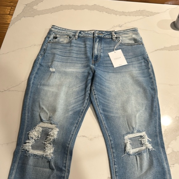 KanCan Mom Jeans New with tags - Picture 1 of 4
